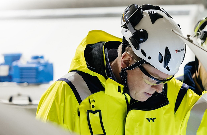 Industrial construction 