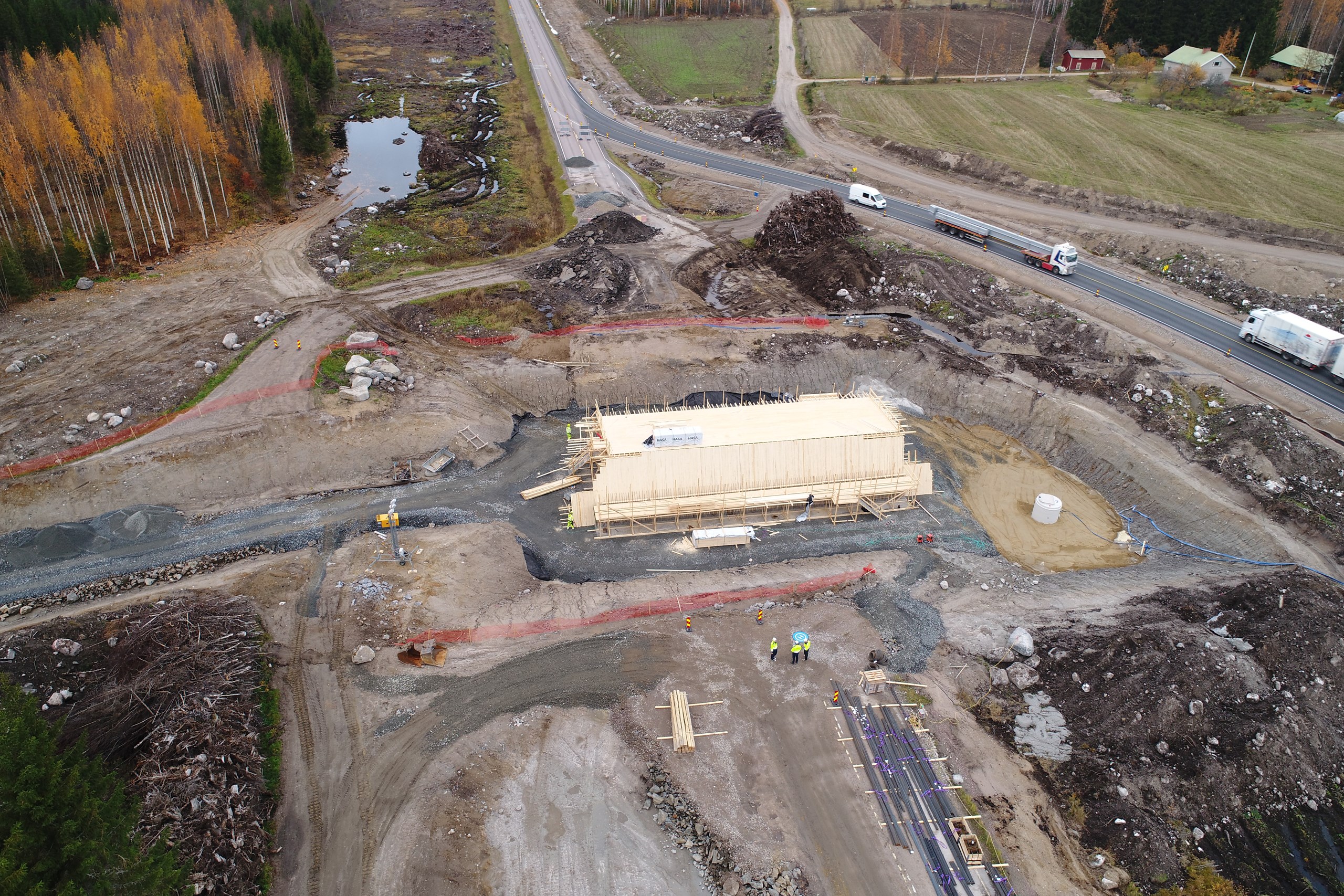 Valtatie 4:ää parannetaan Leivonmäellä