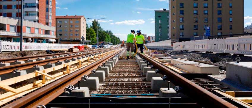 Vackerin sillan rakennus, Raitiotieallianssi / Vacker Bridge Building, Tram Alliance. Photo: Pasi Tiitola