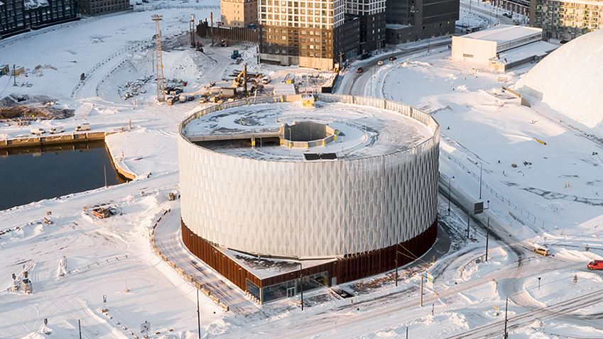 Pysäköintilaitos sisältä