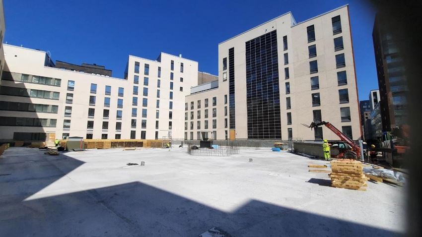 Johanna-korttelissa pihatöitä