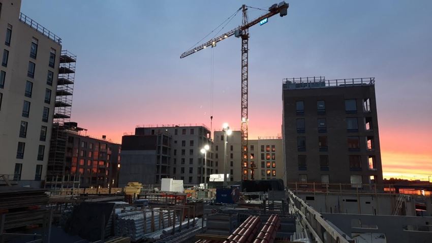 Korttelissa työt jatkuvat ulko- ja sisätöillä