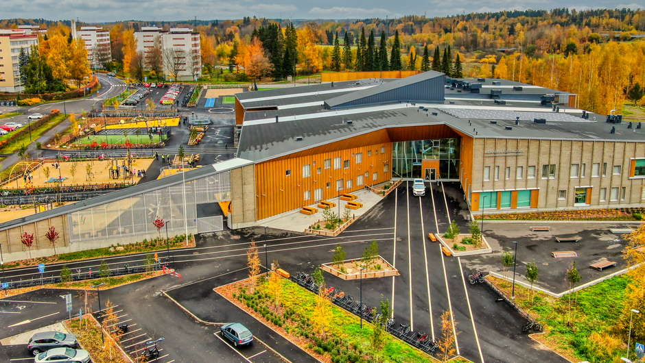 Keravanjoen monitoimitalo