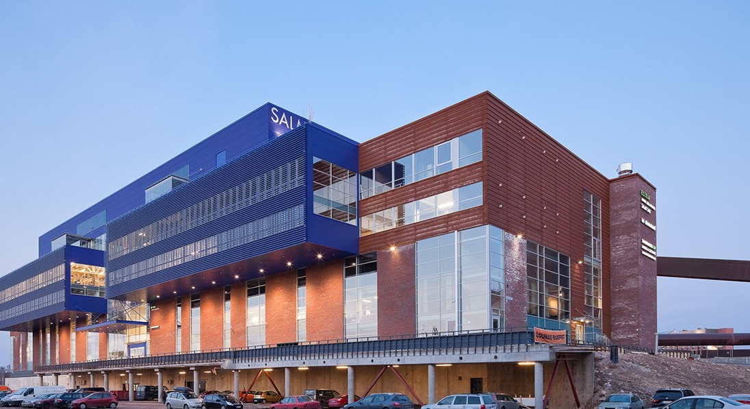 Salmisaaren liikuntakeskus, Helsinki