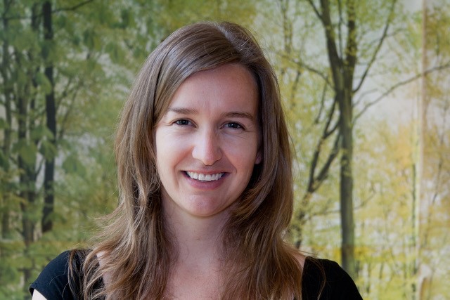 Tutkija Seona Candy haluaisi löytää salaisuuden Suomen menestykseen