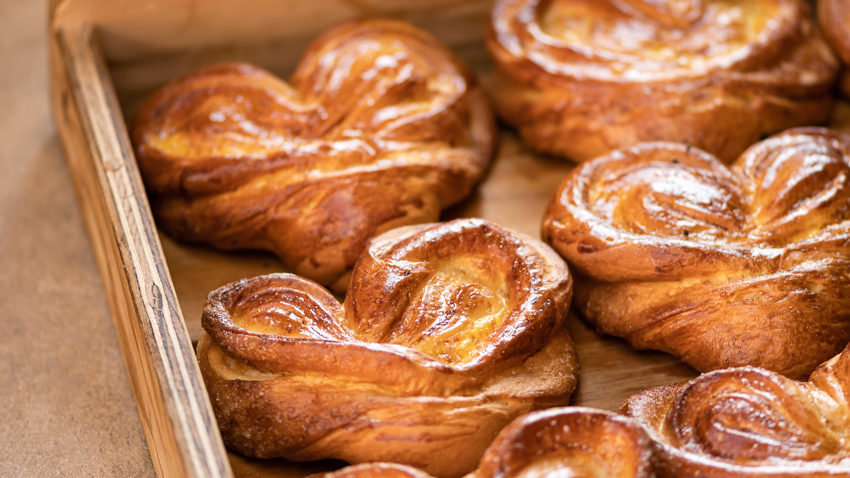 Paakarinpuisto Bagarparken pullantuoksuinen menneisyys