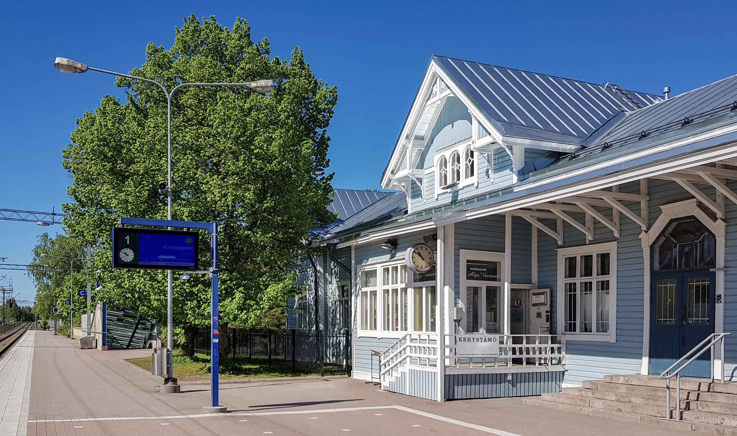 Hyvät yhteydet ja lähipalvelut