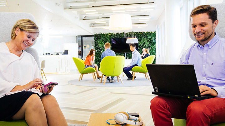 Myytävät yritystontit