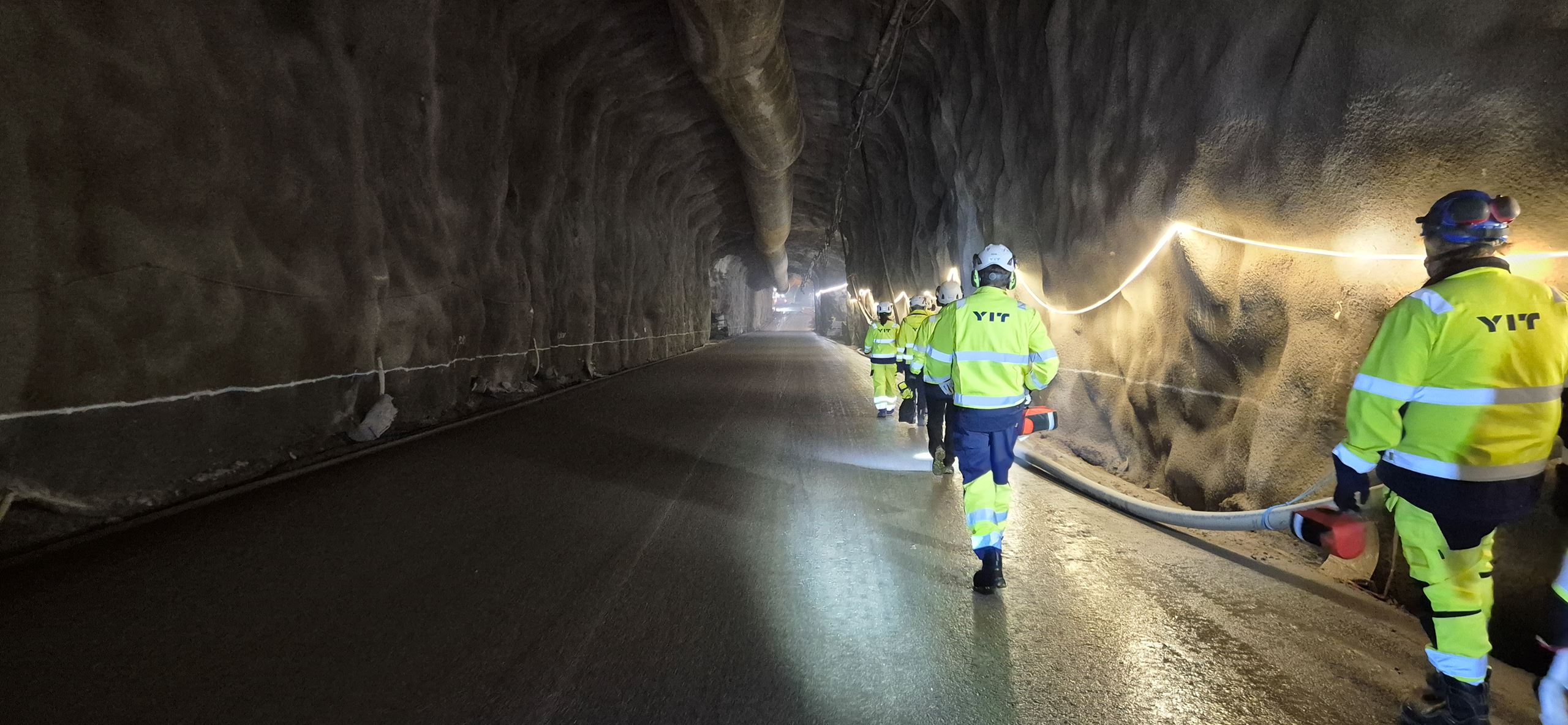 Sata metriä Vantaan alla rakennetaan energiamurrosta