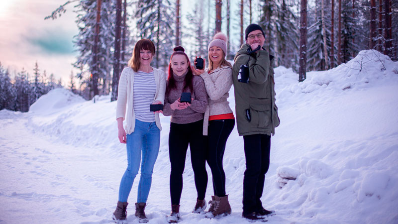 Aplicom - services play an important role in the office