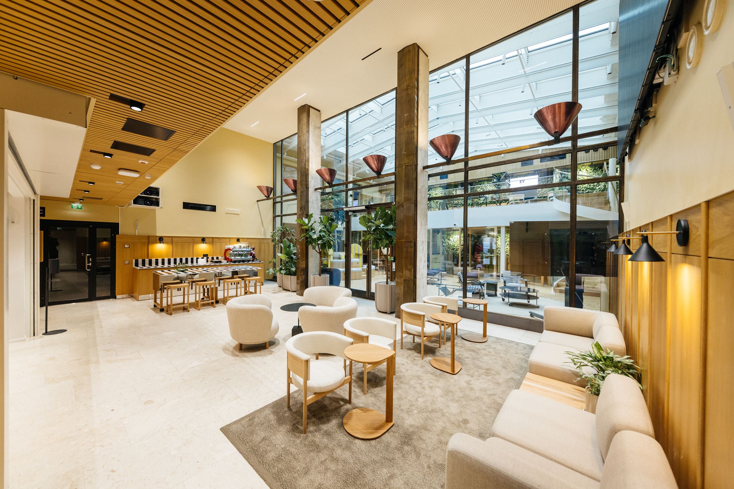 Renovated high-value building meets strict environmental targets